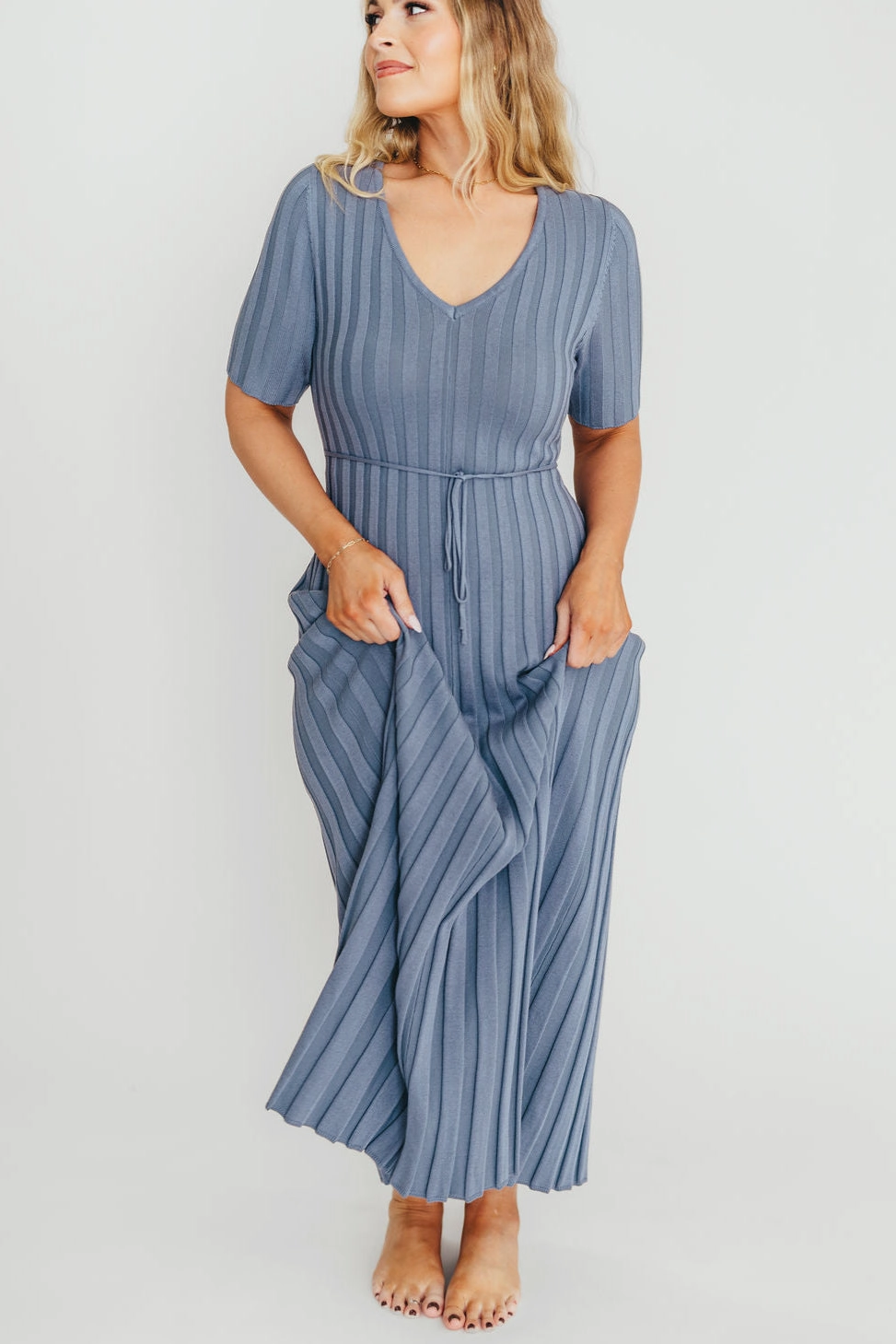 Oakley Ribbed Maxi Dress in Dusty Blue - Bump Friendly *Final-Sale* Casual Look