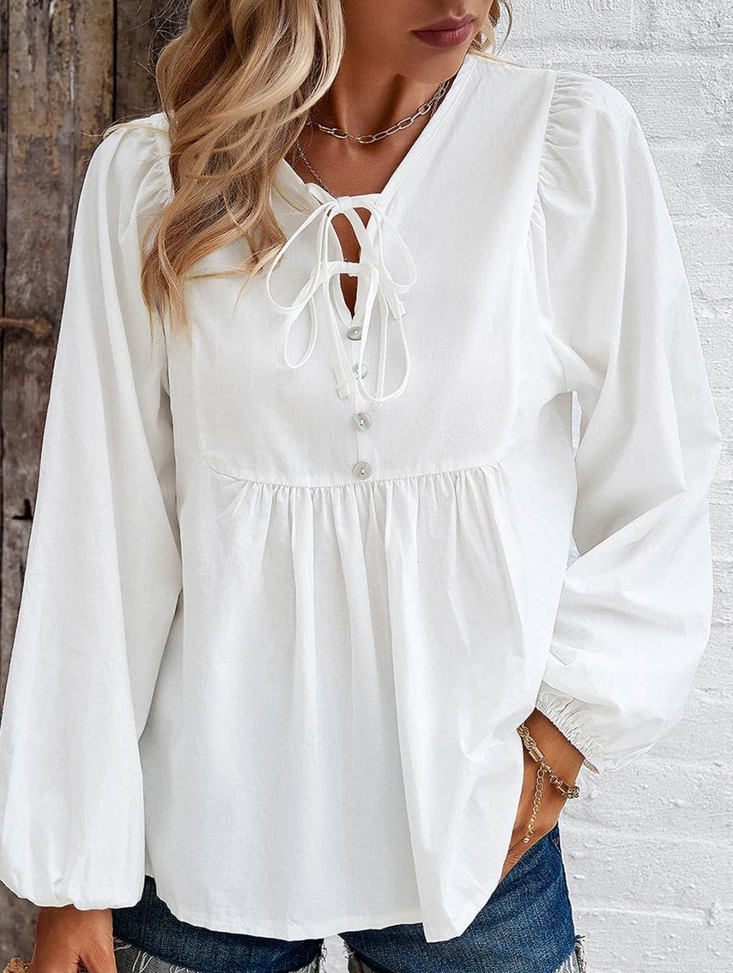 HighNeck COTTON WICKING V COLLAR BLOUSE_CWTBLL0779