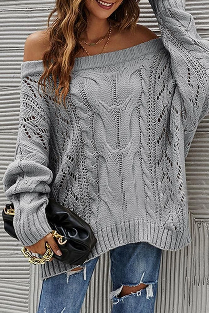 OFF SHOULDER CABLE CHUNKY KNIT OVERSIZED SWEATER??100% ACRYLIC??SIZE S(2)-M(2)-L(2)-XL(2)??MADE IN CHINA??WOMEN BLAZER Multipanel Construction