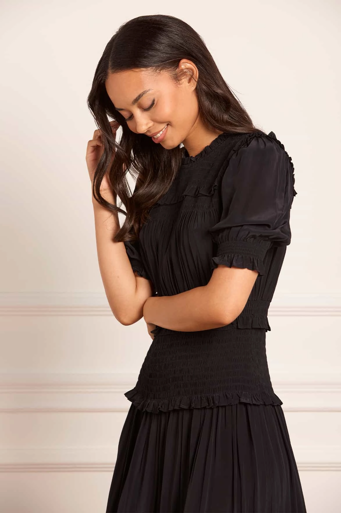 Floating Shape Emilia Crepe Ballerina Dress