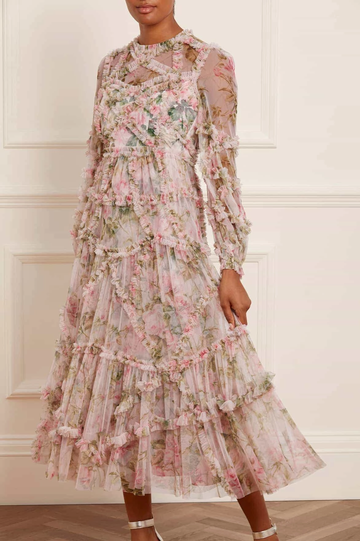 Cozy Look Dinner Outfit English Rose Diamond Ruffle Ballerina Dress