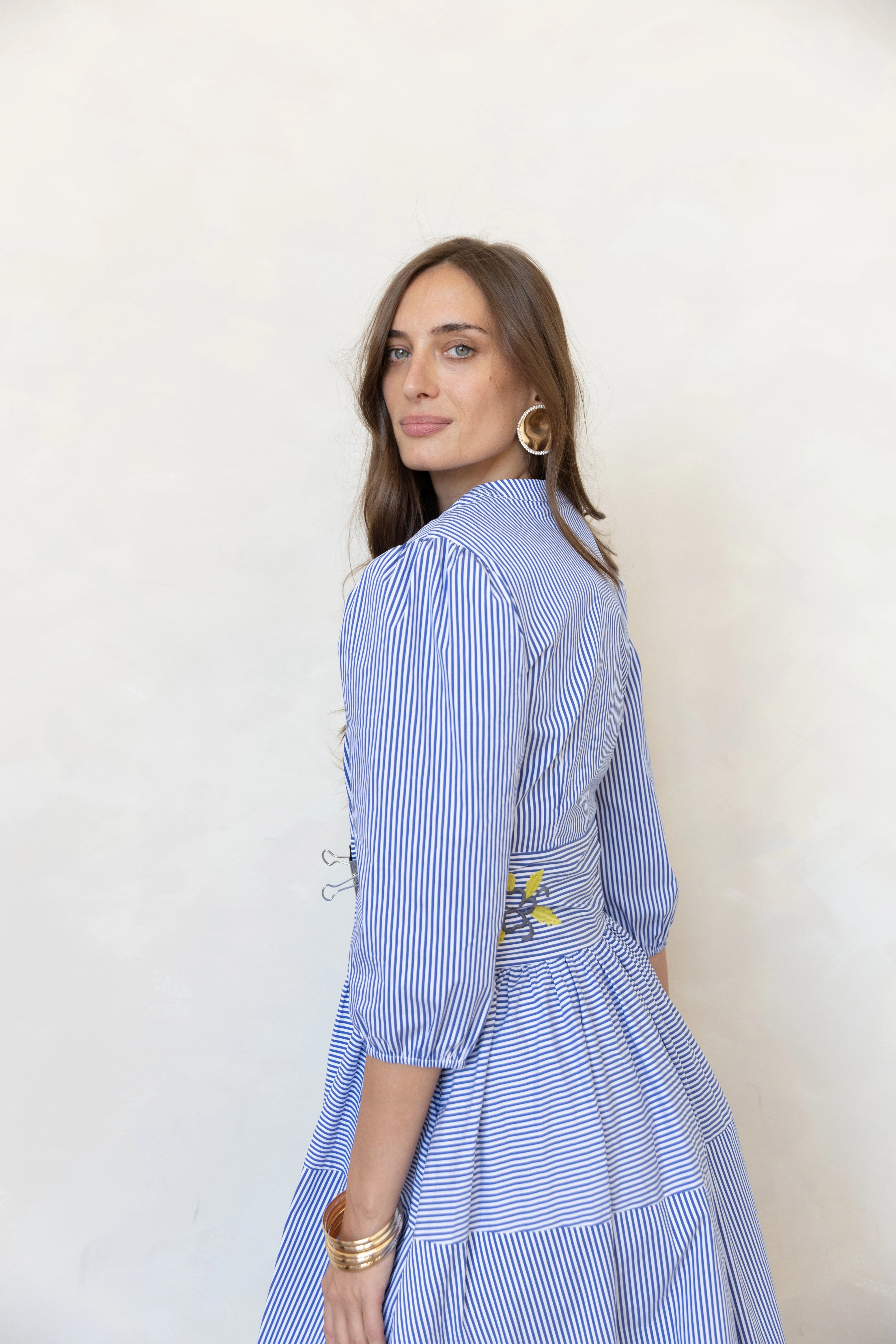 Fit Mood Pose Glow Nueva Dress