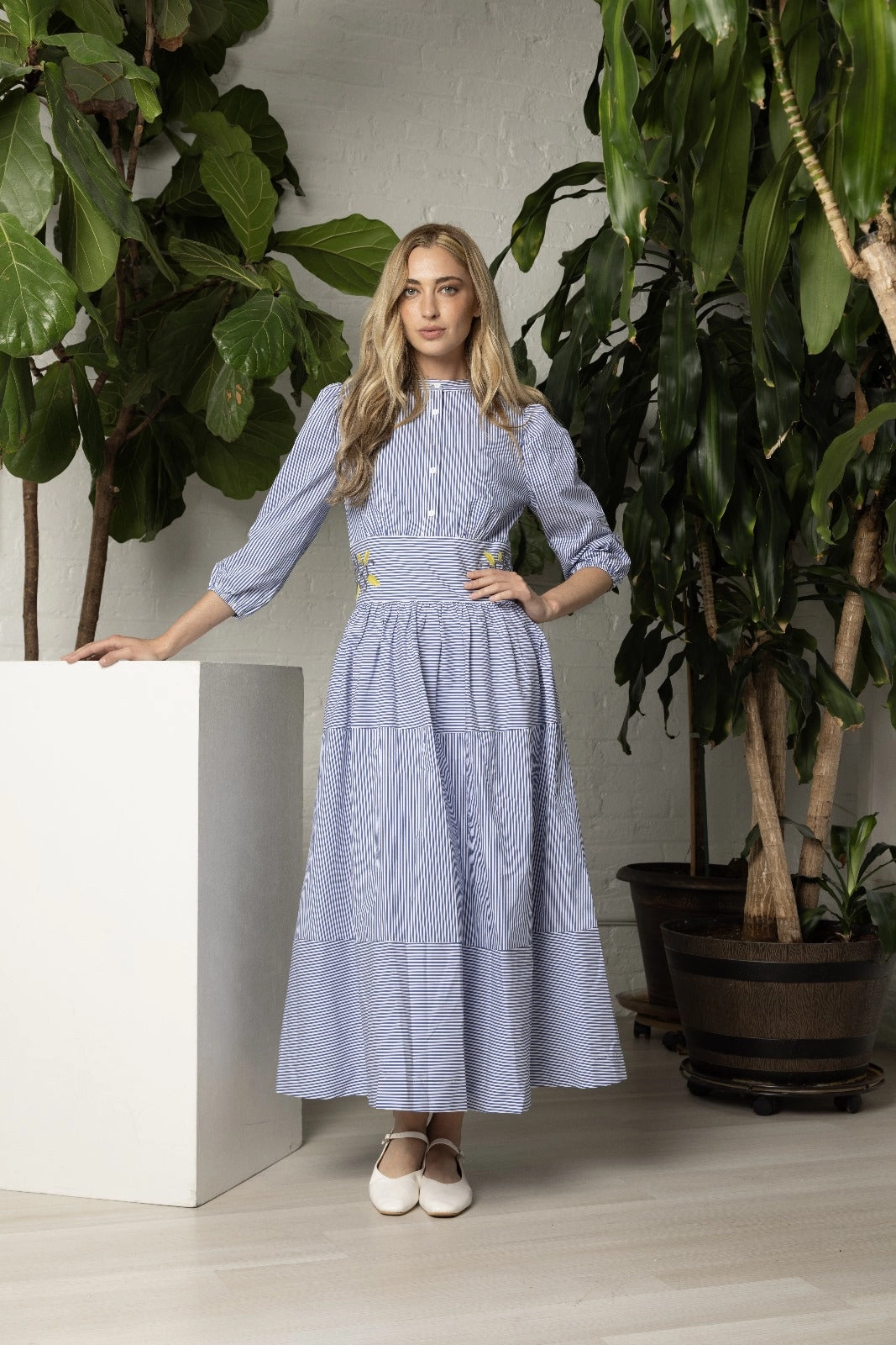 Modern Look Contemporary Wear Nueva Dress