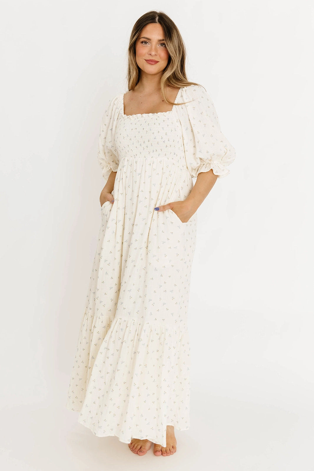 Zip Closure Livvy 100% Cotton Maxi Dress in Petite Blue Floral -Bump Friendly & Inclusive Sizing