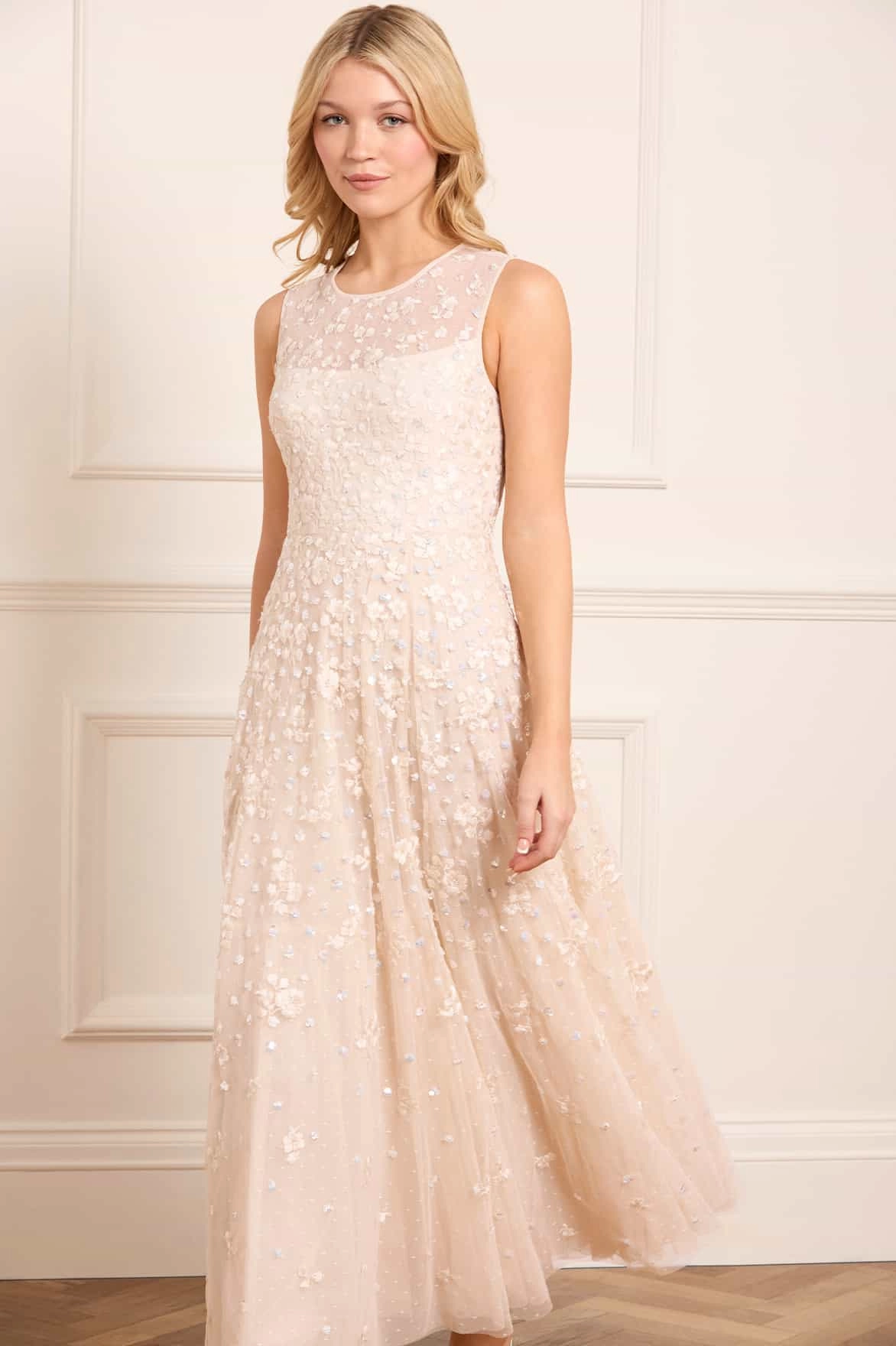 Soft Curve Dahlia Ditsy Short Cape Ankle Gown