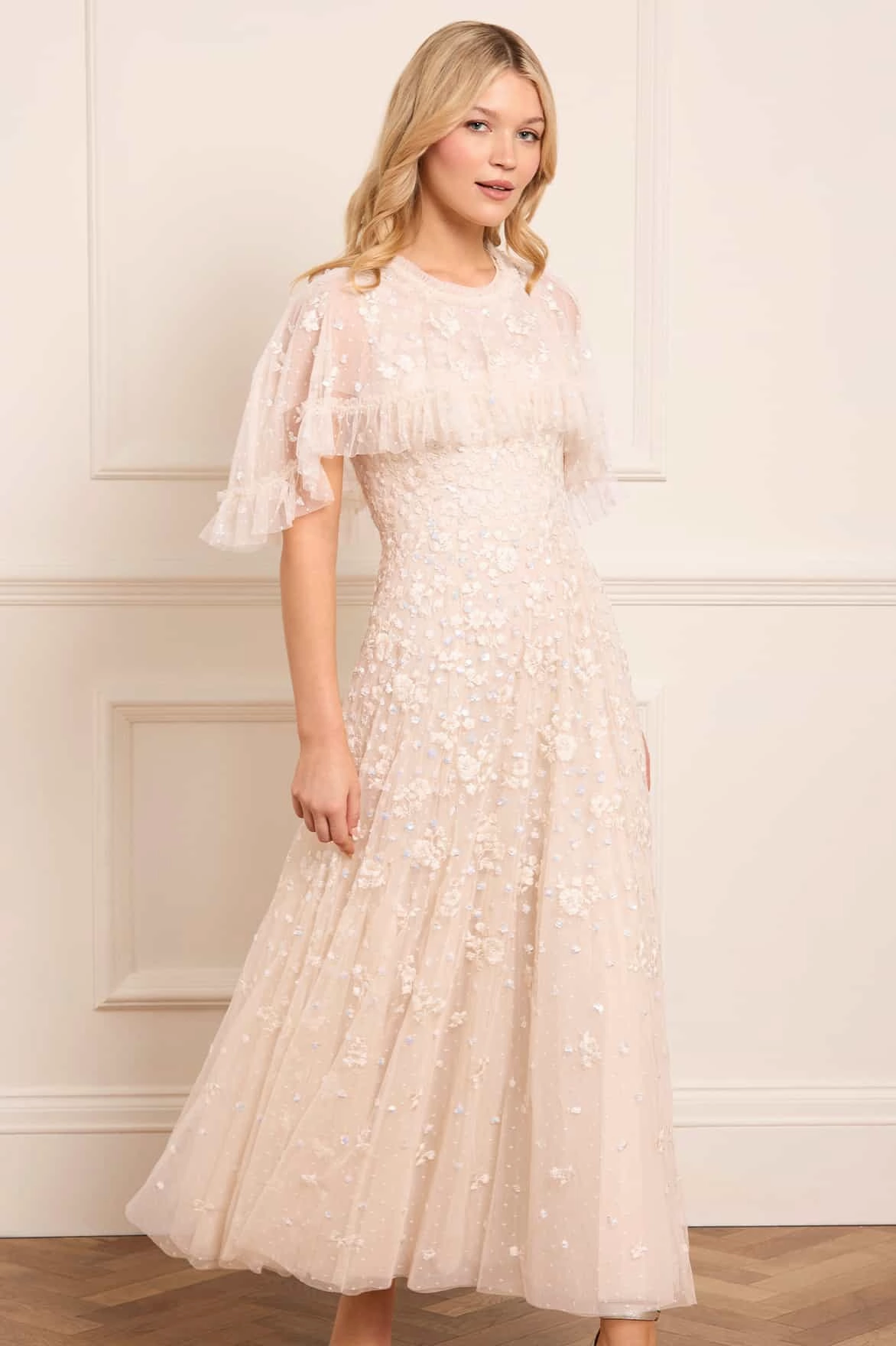 Dahlia Ditsy Short Cape Ankle Gown Date Nightwear Smooth Texture