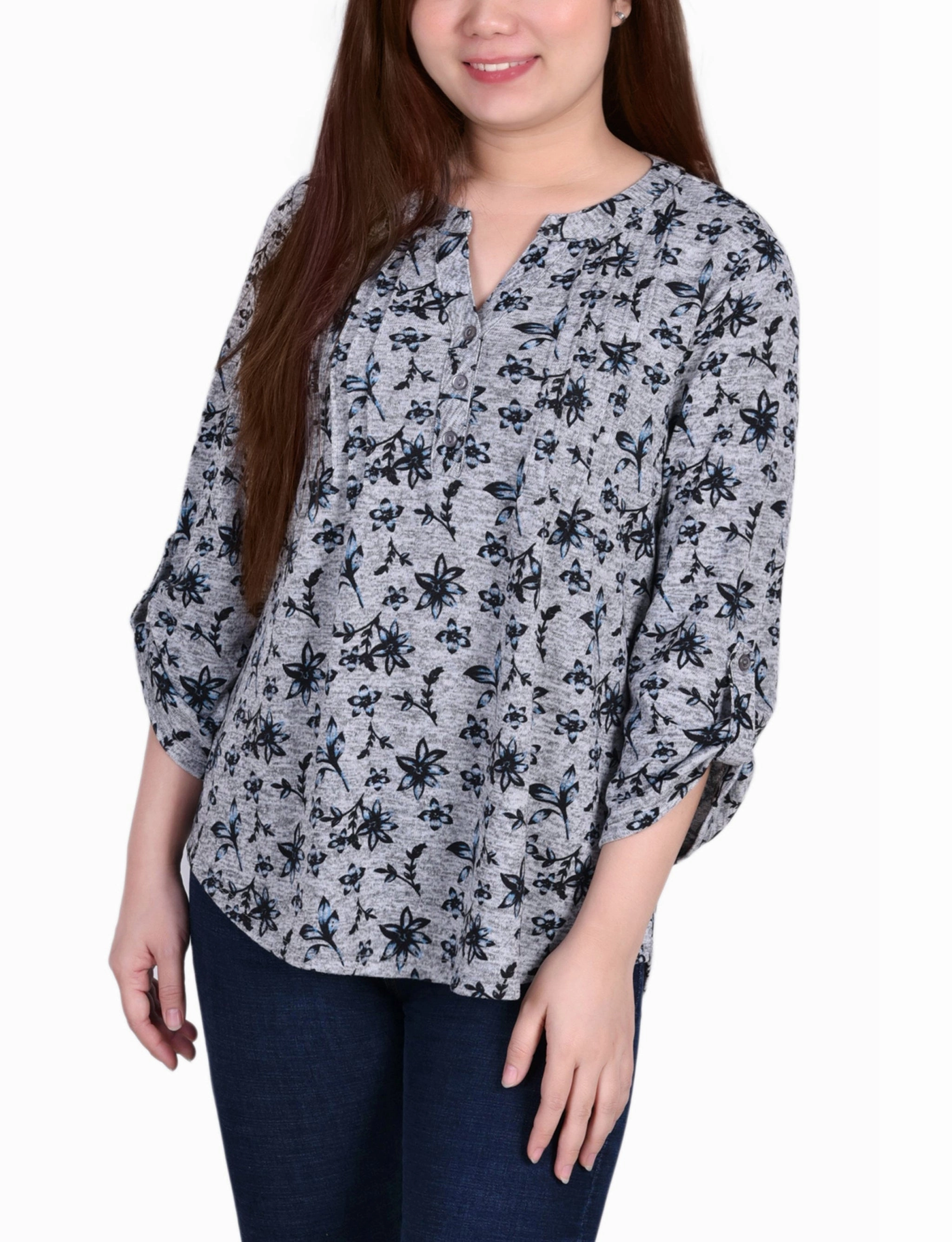 SnagFreeKnit MultiPocket Petite 3/4 Roll Sleeve Top