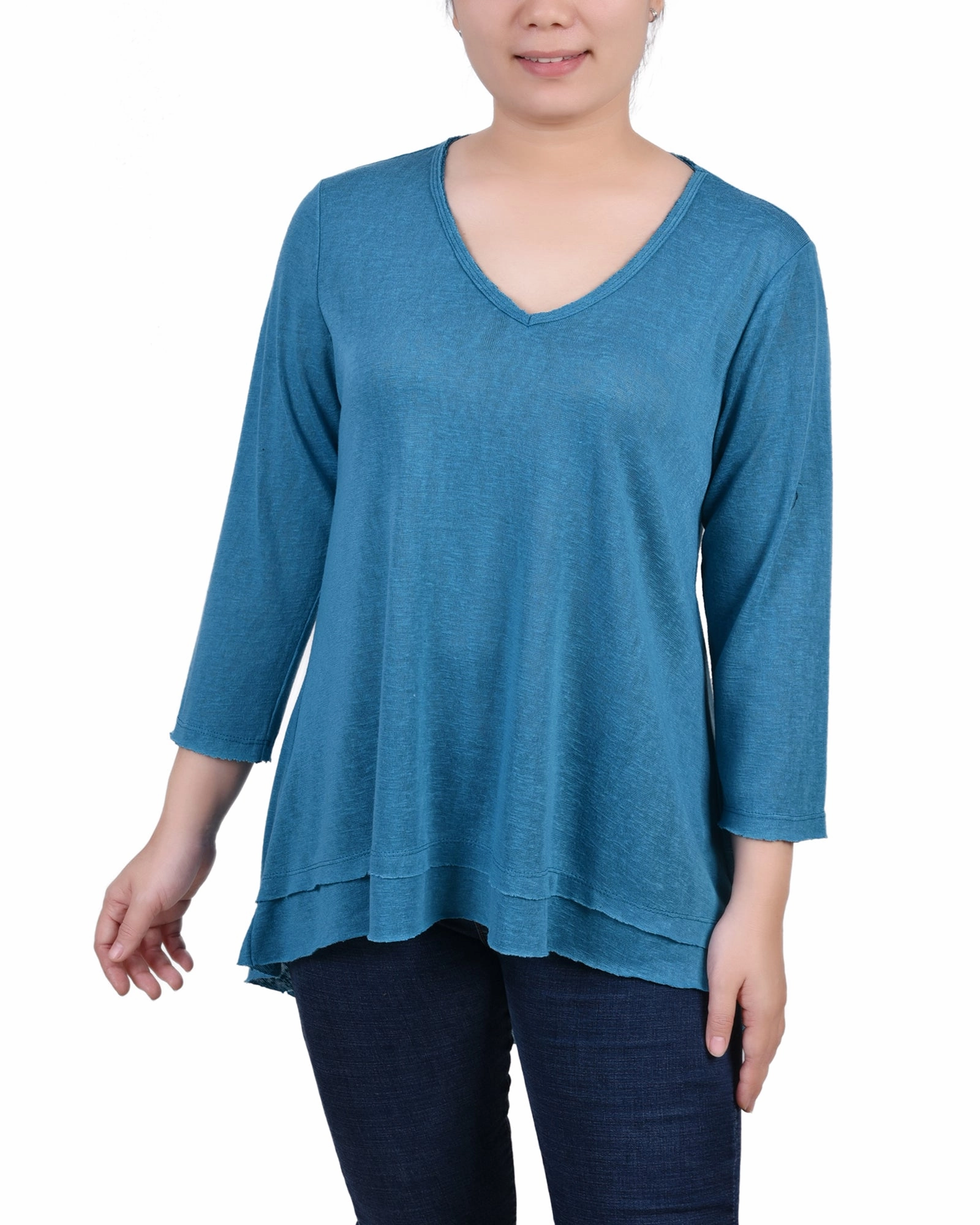Petite 3/4 Sleeve V Neck Top Buttery Soft Handfeel Moisture Management