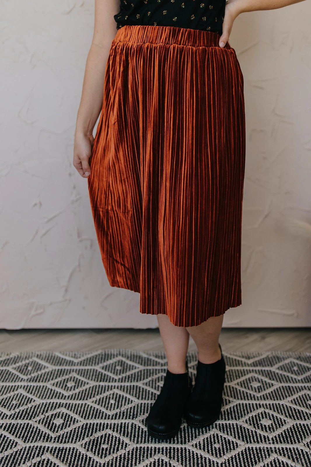 Signature Line Breezy Edge Darla Skirt