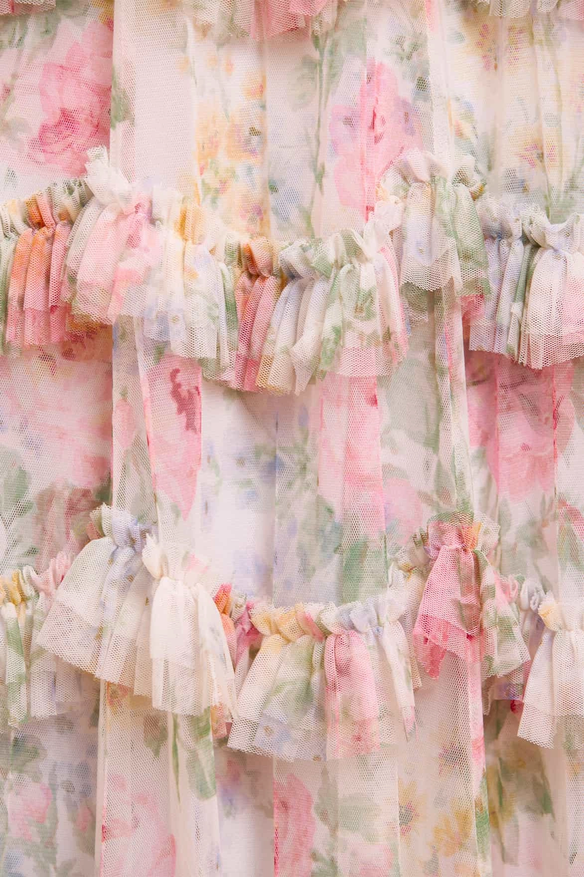 Pompadour Garden Round Neck Gown Casual Look Fresh Mood