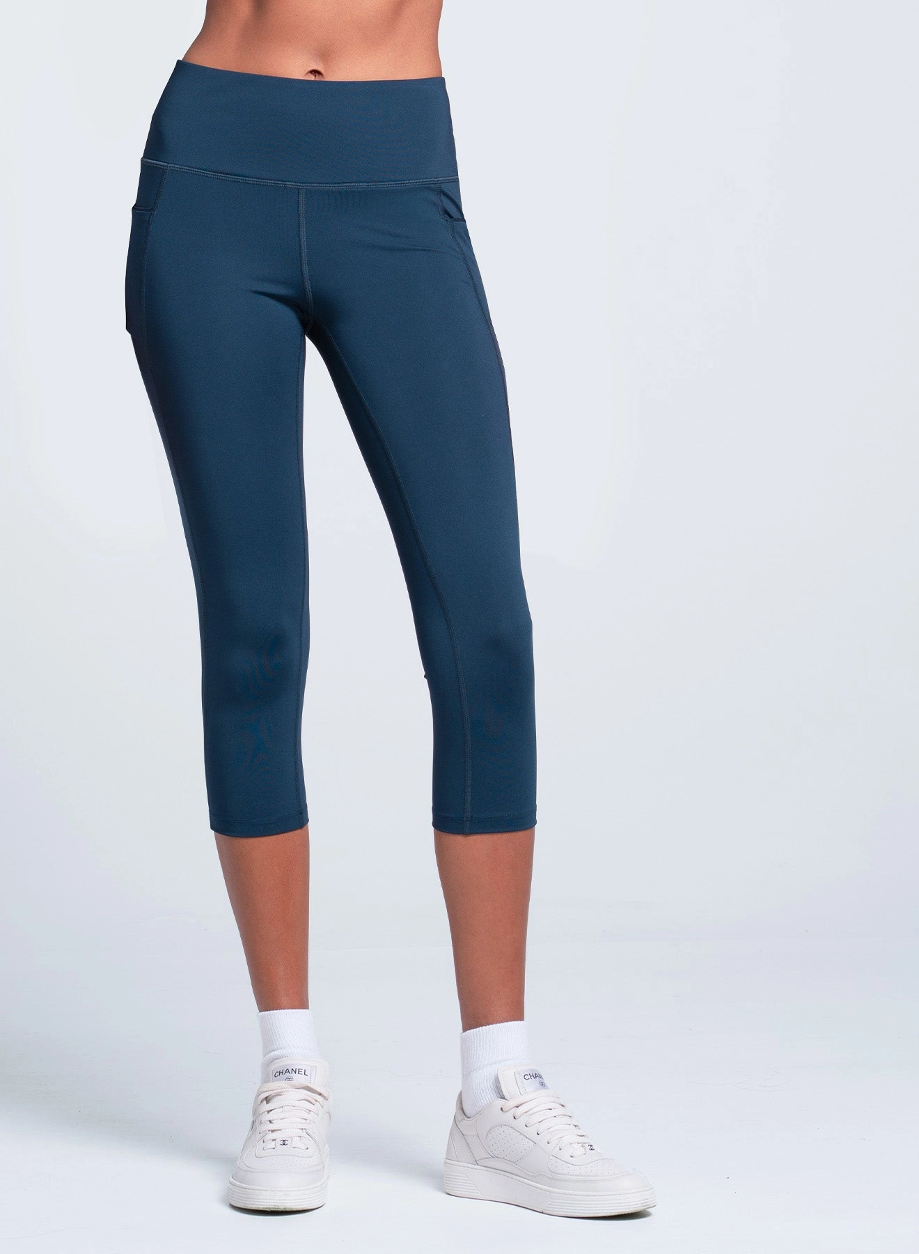 Textured Fabric Finish UV Protective Coating Power Play Capri