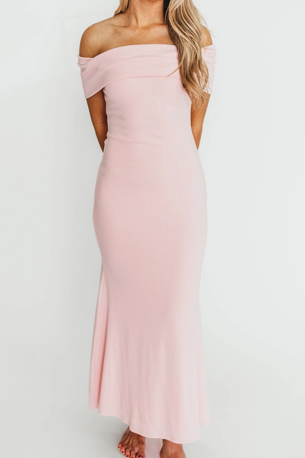 Back-Pocket Travel Fit Monroe Maxi Dress in Dusty Pink - Bump Friendly