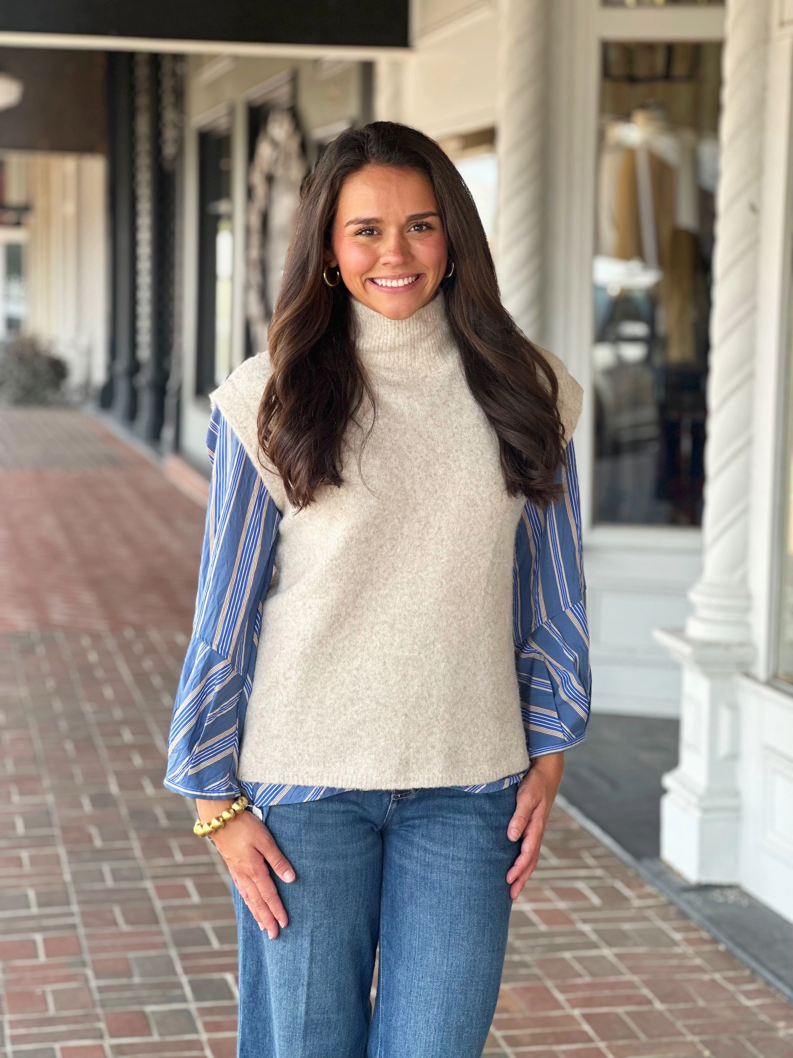 Soft Pullover FlexibleKnit Sleeveless Sweater in Oatmeal