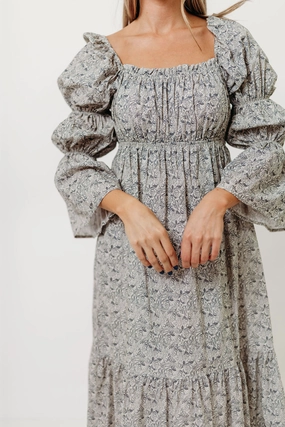 Feminine Touch Trendy Fit Look Julianna 100% Cotton Floral Print Tiered Midi Dress in Cream/Dark Navy