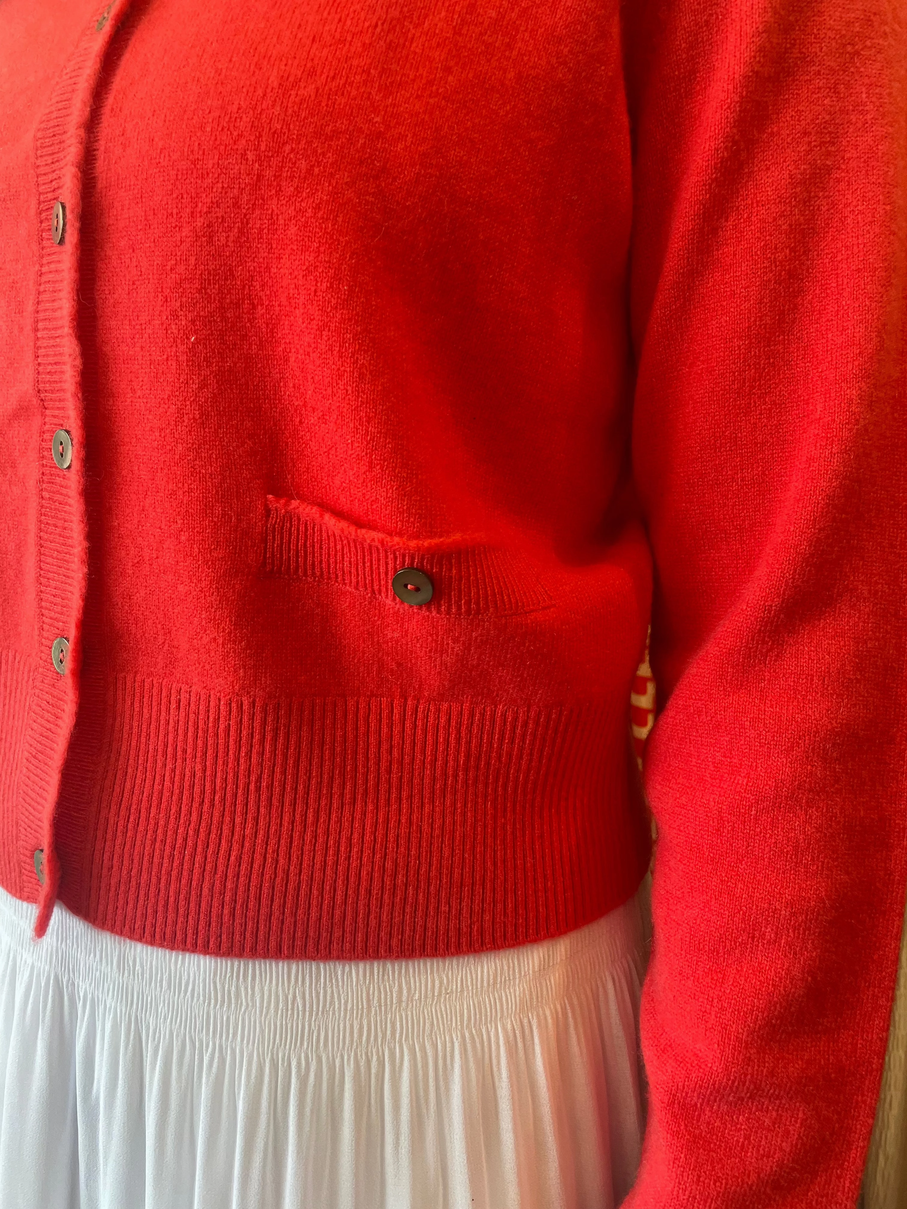 Round Neck Buttoned Cashmere Cardigan Chili LayeredStyling Sport Hoodie