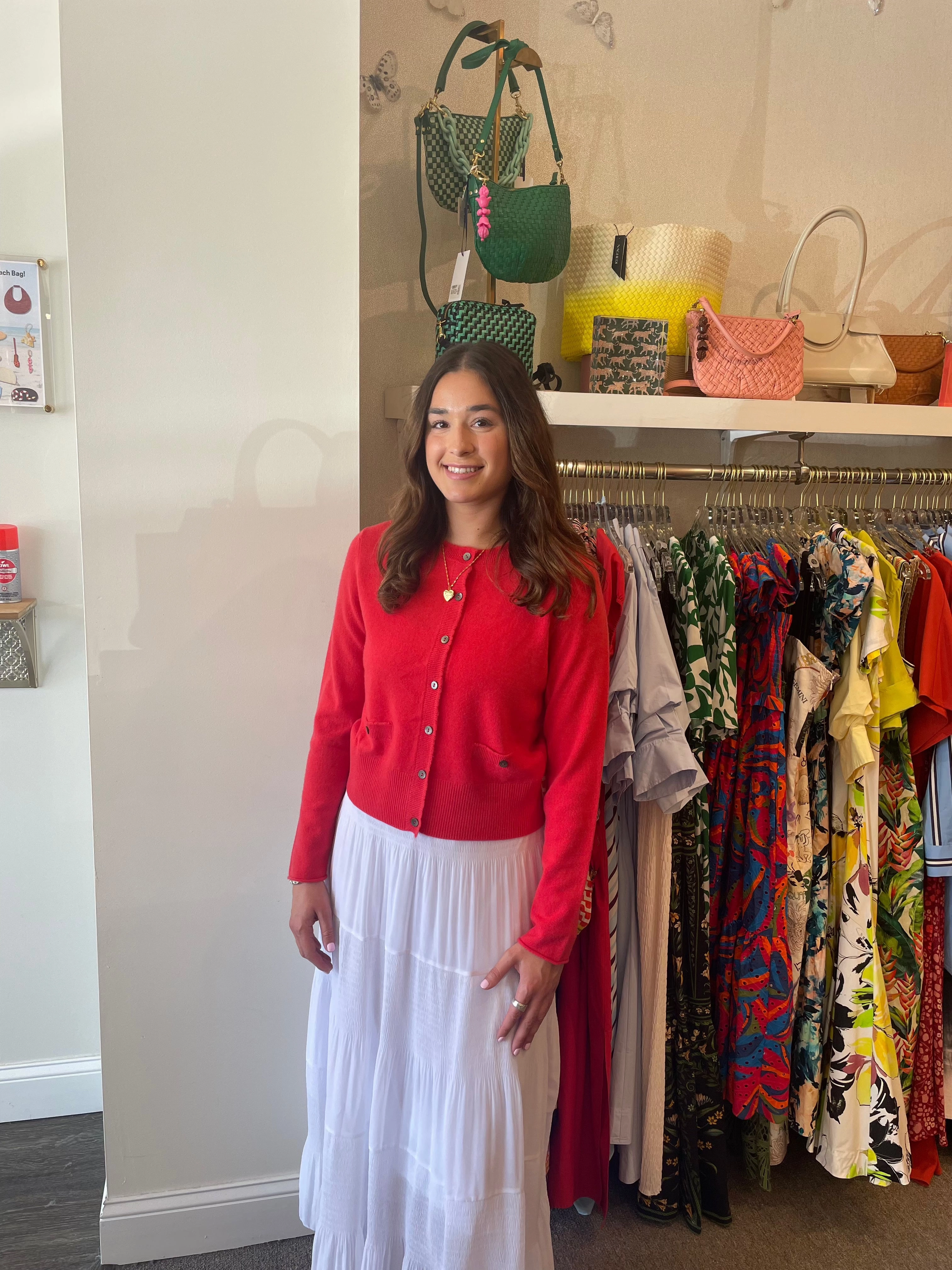 Round Neck Buttoned Cashmere Cardigan Chili AntiPillTreatment