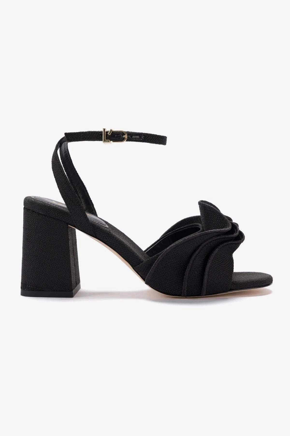 night walk Space Vibe Selena Ruffle Sandal In Black Raffia