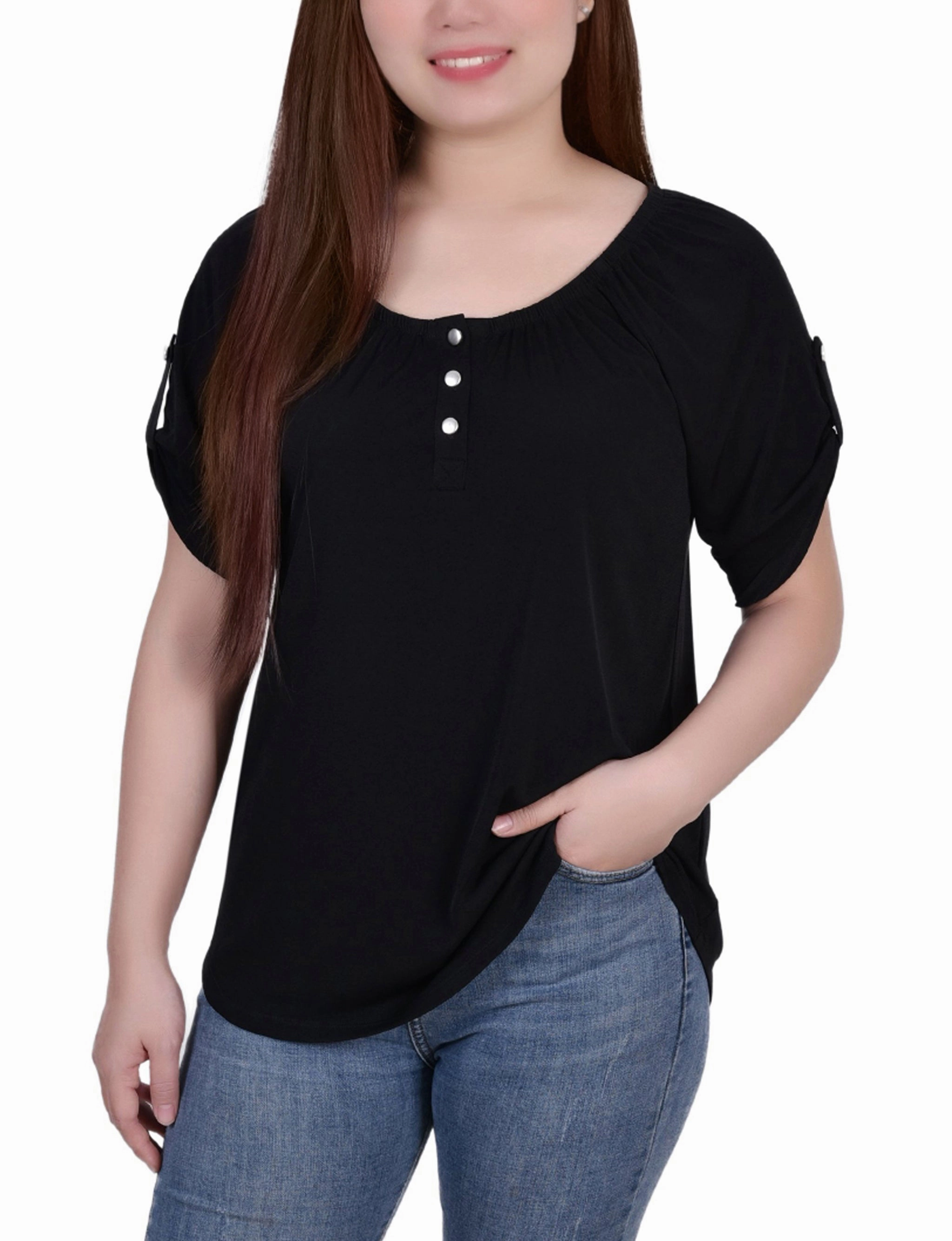 Petite Short Sleeve Round Neck Henley Top ZipperedPockets HypoallergenicMaterial