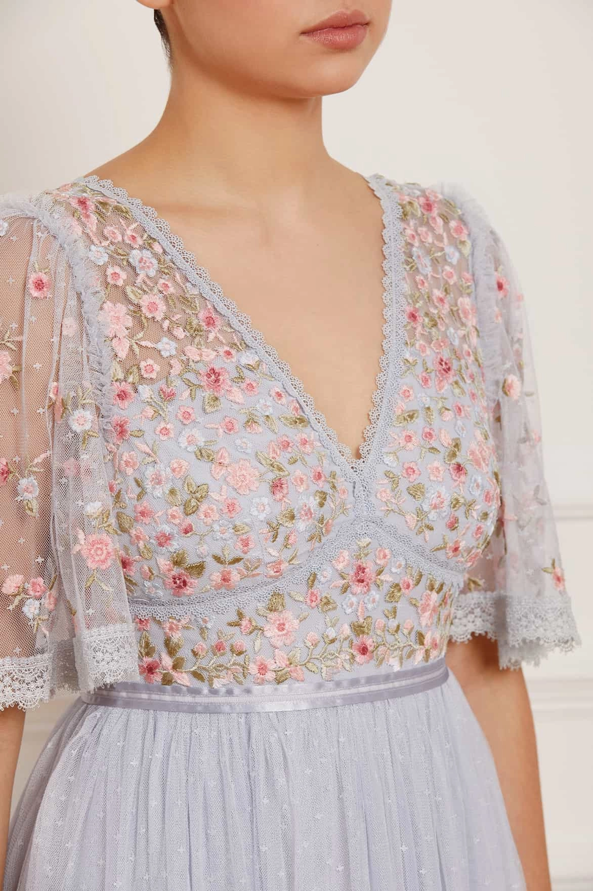 Fashion Layer Ribbon Bouquet Bodice Ankle Gown