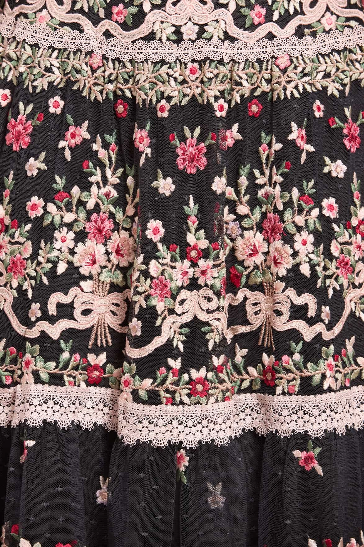 Sleek Flow ruffle trim Ribbon Bouquet Gown