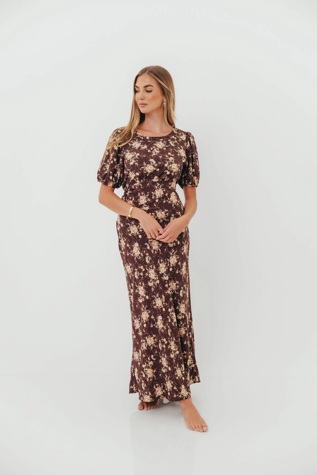 Annie Maxi Dress in Mocha Floral Sweet Mood Weekend Ready