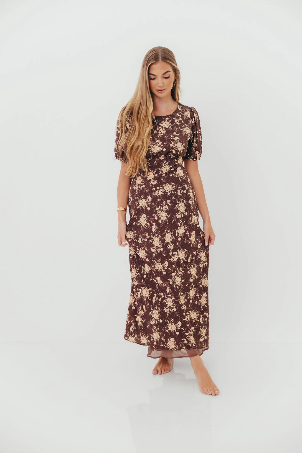 Annie Maxi Dress in Mocha Floral Influencer-Approved Scandi Light
