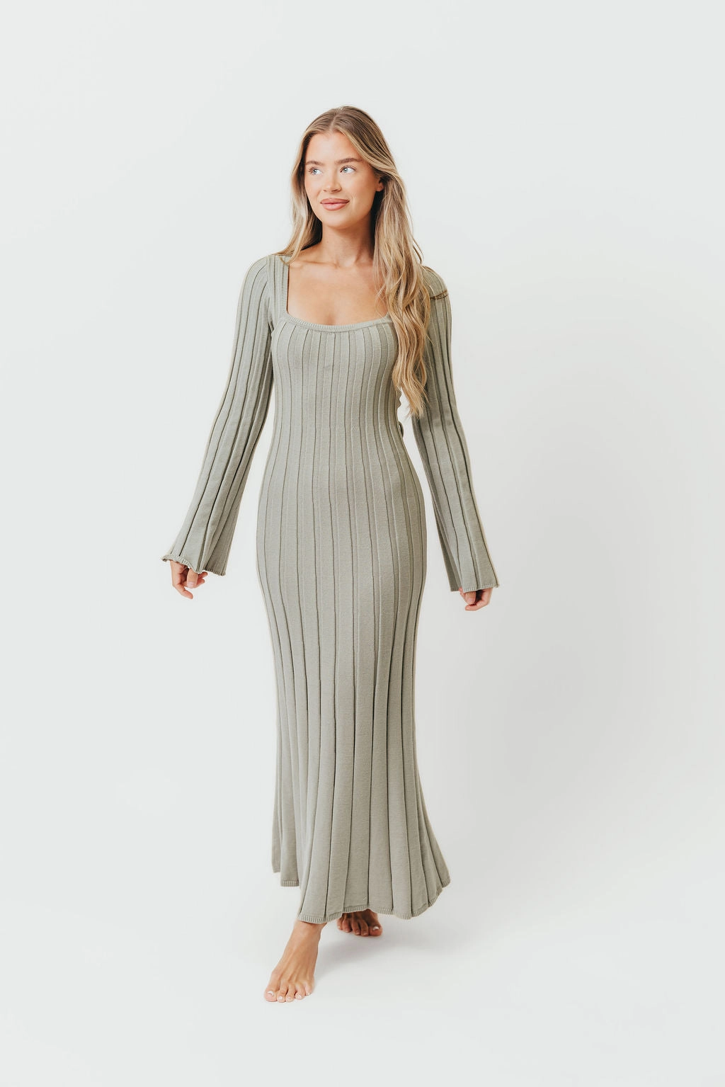 Rowan Square Neck Maxi Dress in Green Easy Elegance Urban Feel