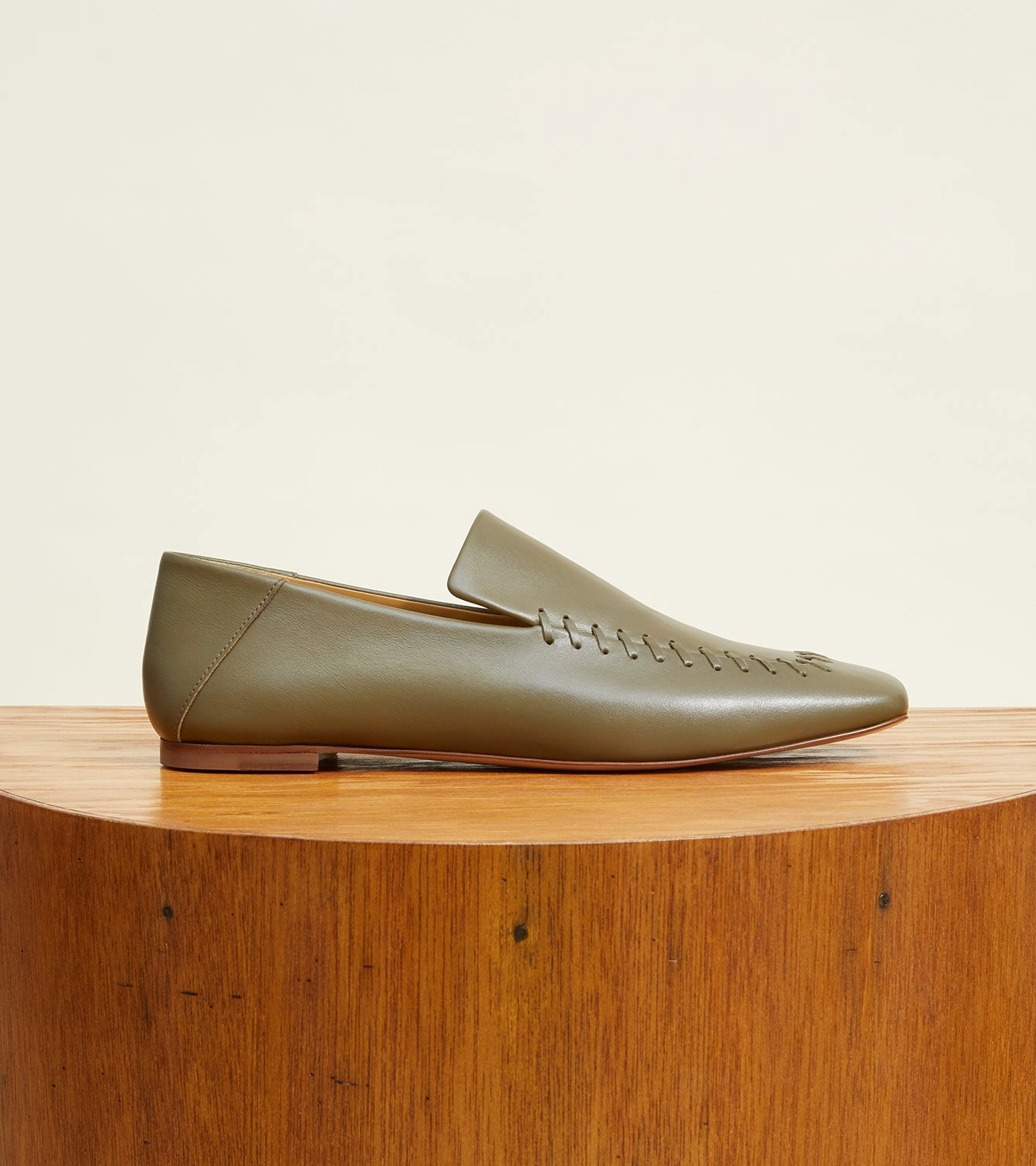 Ruby Practical Slip-on Shoes Dawn Move