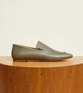 Ruby Slim Look Trendy Sole