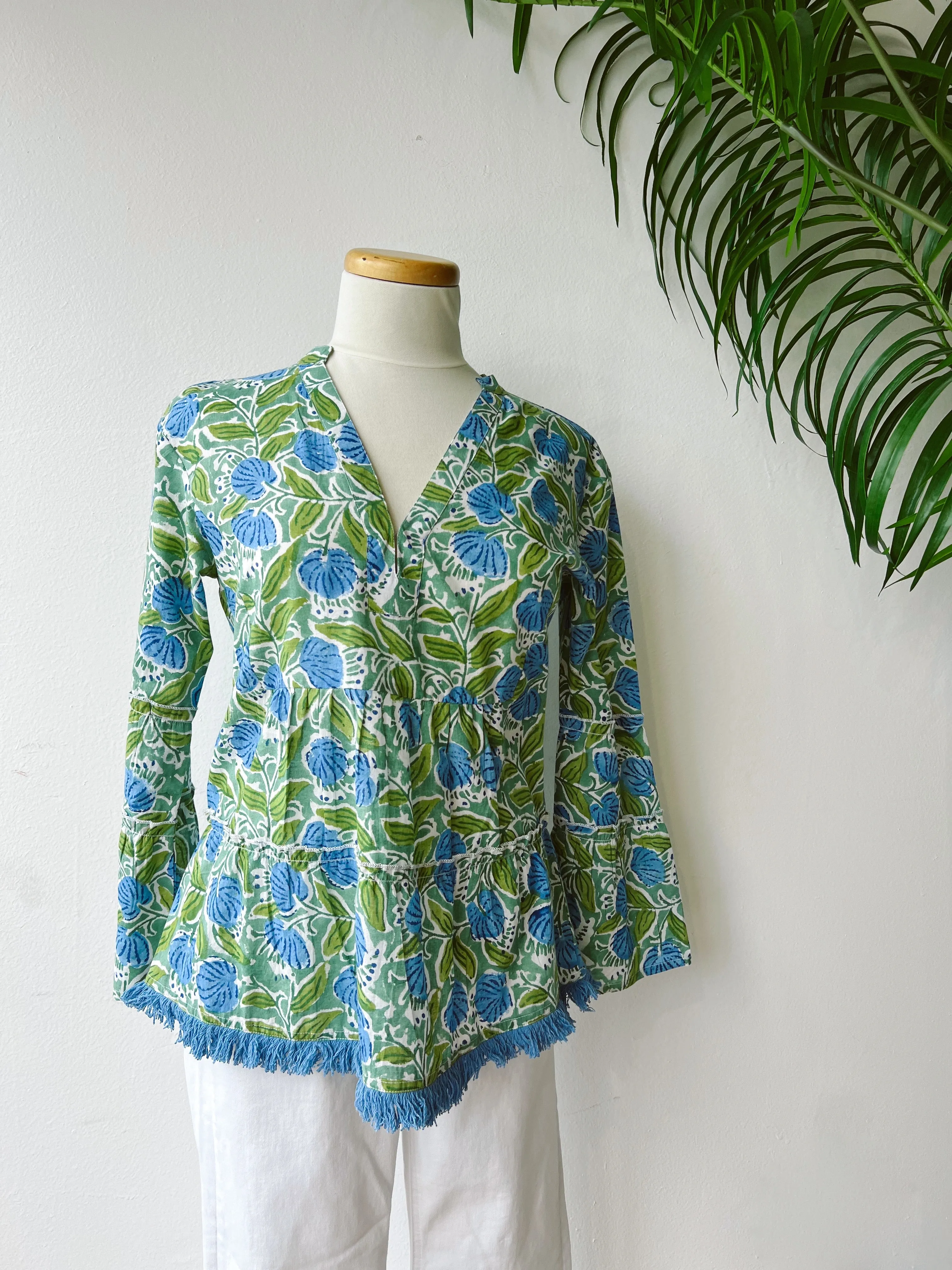 Rye Top Thistle Way Basic Tee Reversible Layering Tech