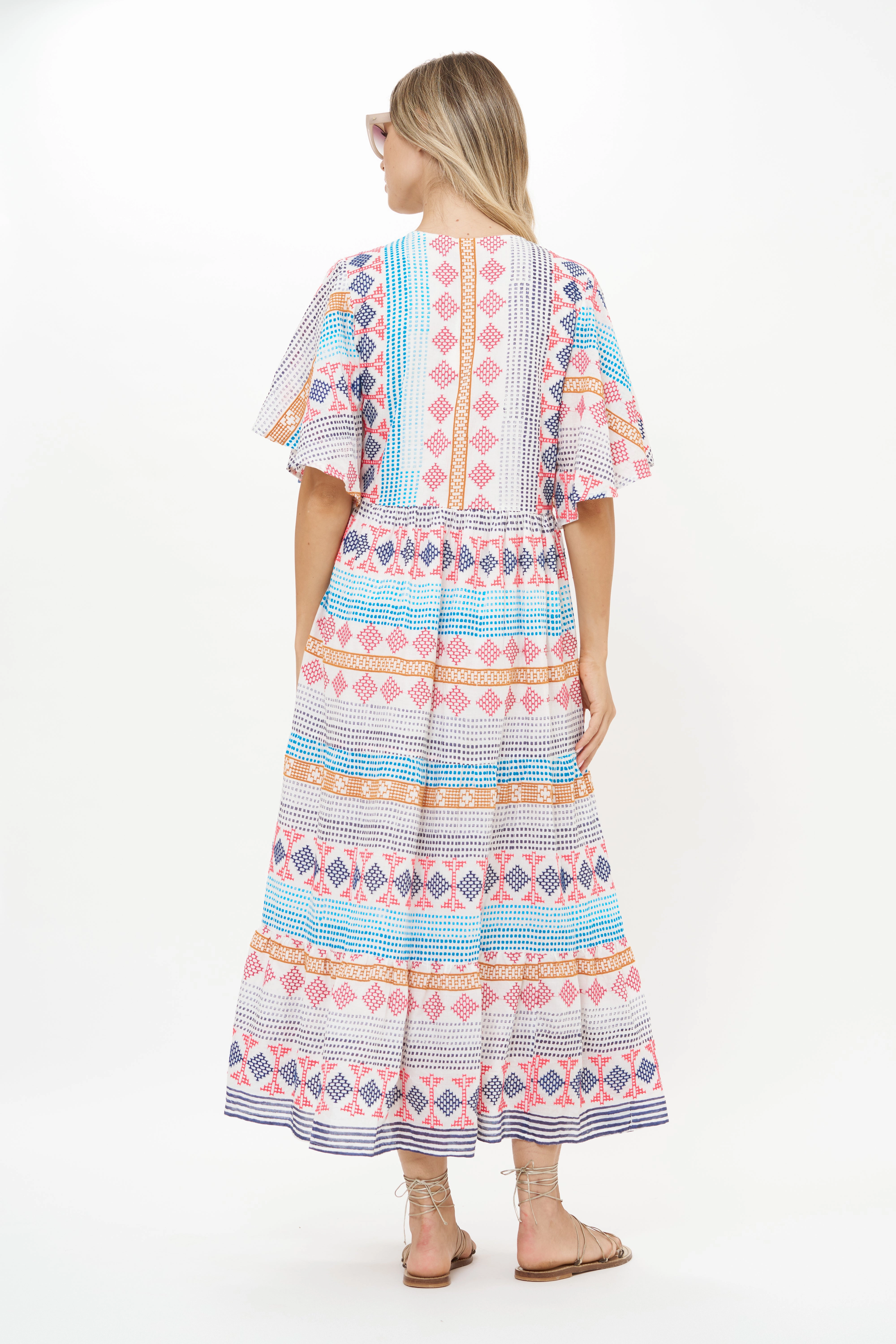 Evening Look All Day Look Flirty V-Neck Maxi Casablanca Multi