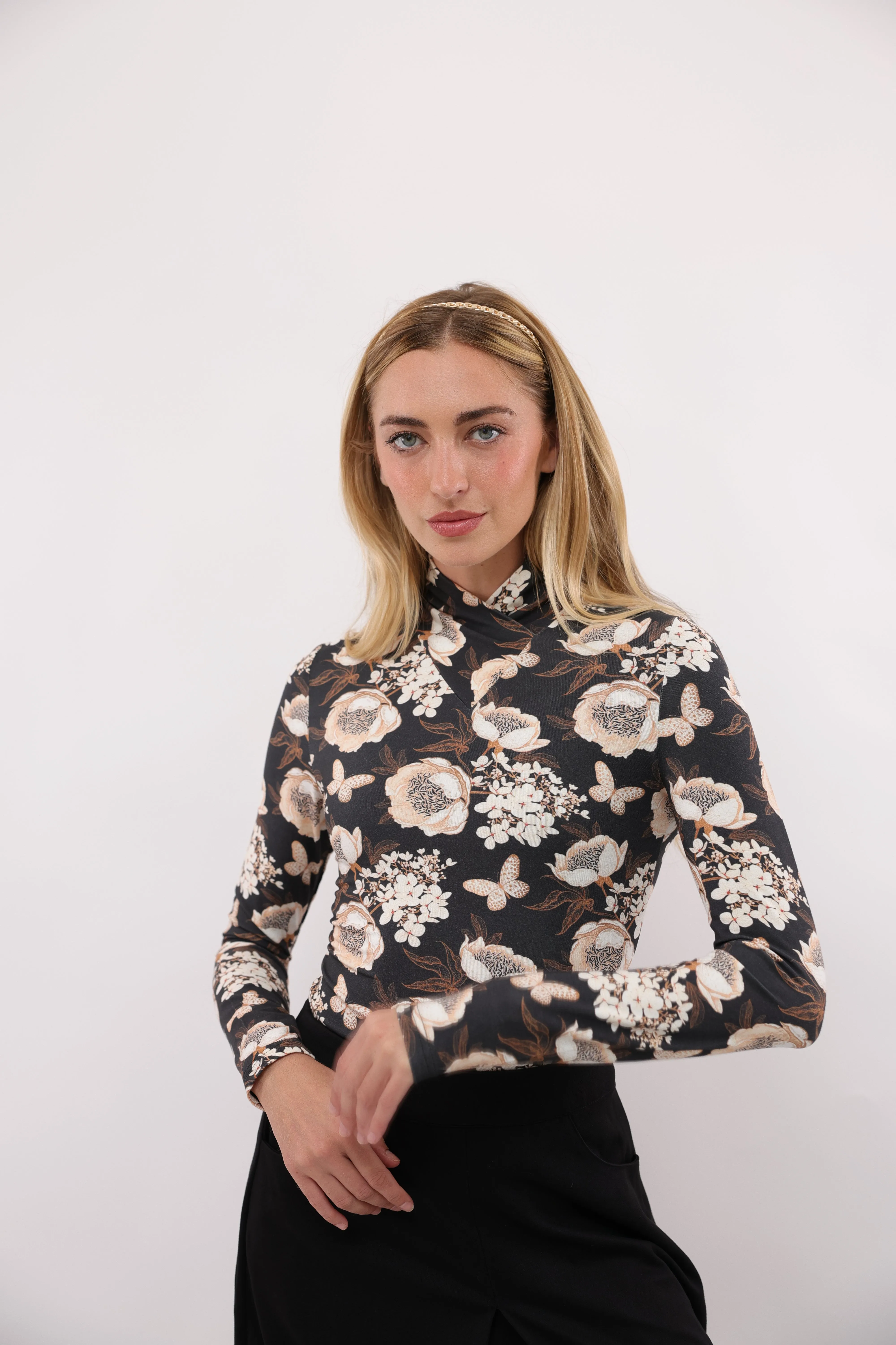 Shine Top V-neck Shirt Cold Weather