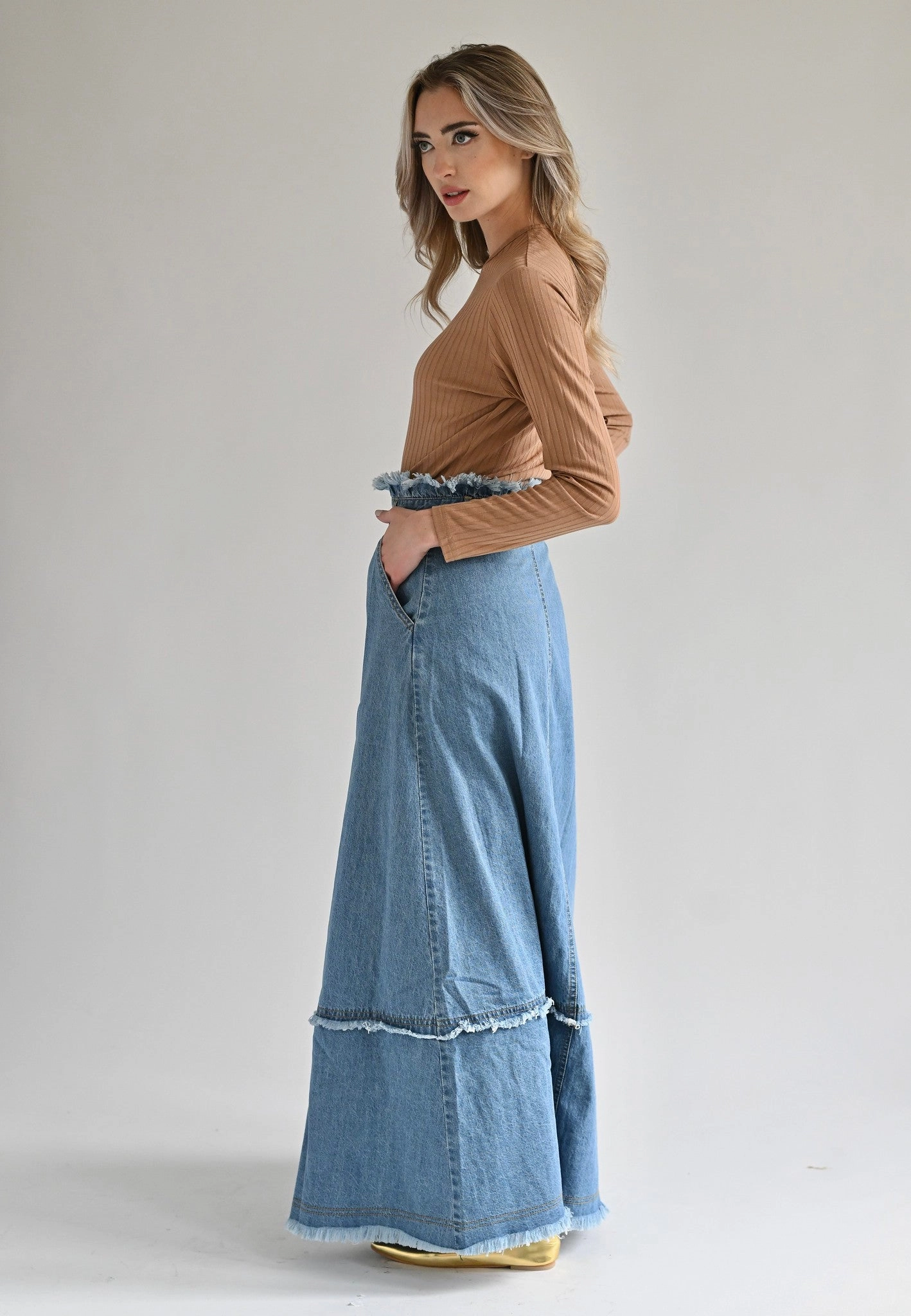 Adjustable drawstring Photoshoot Ready Lee Denim Skirt