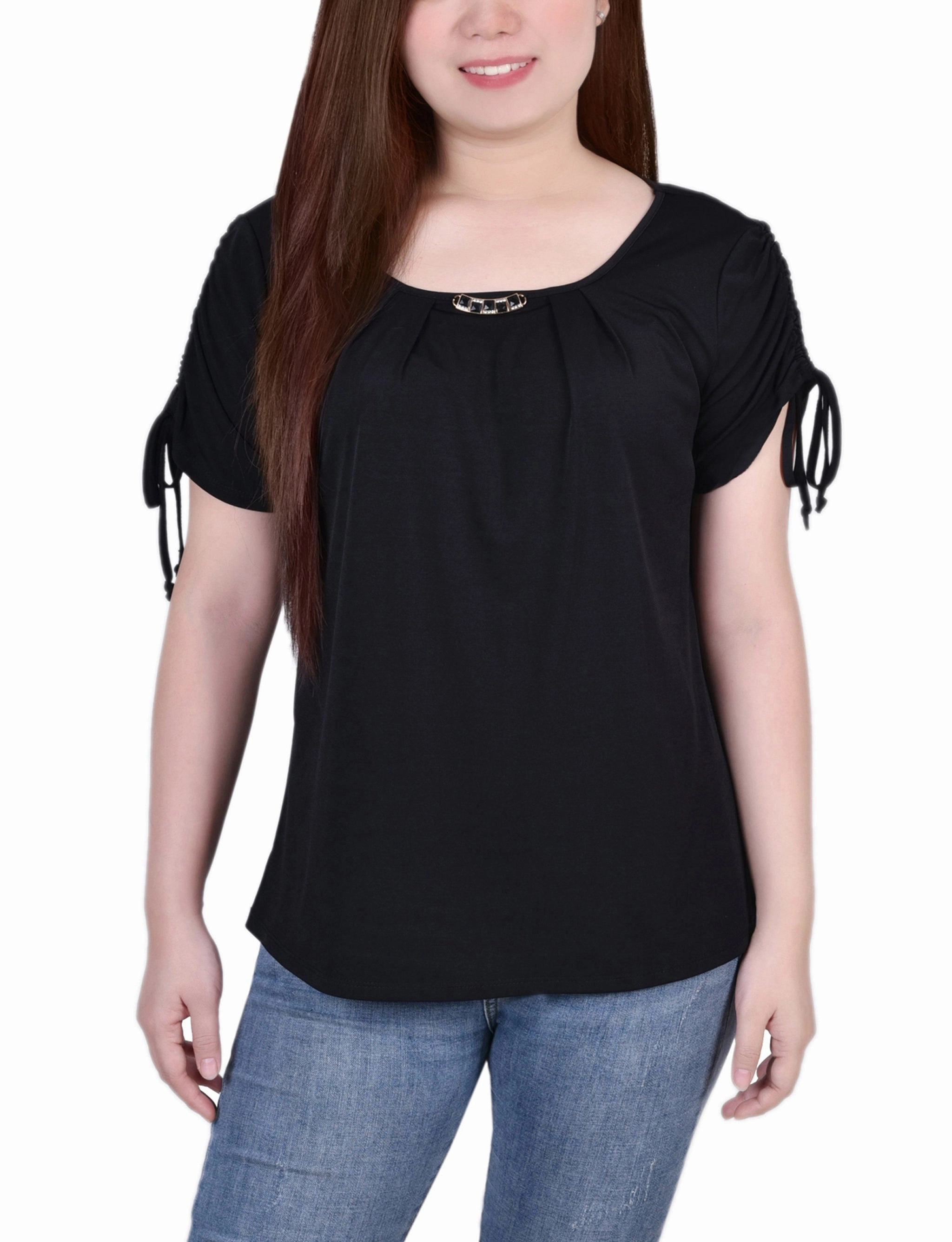 Short Ruched Sleeve Top With Pleats EcoFriendlyTexture