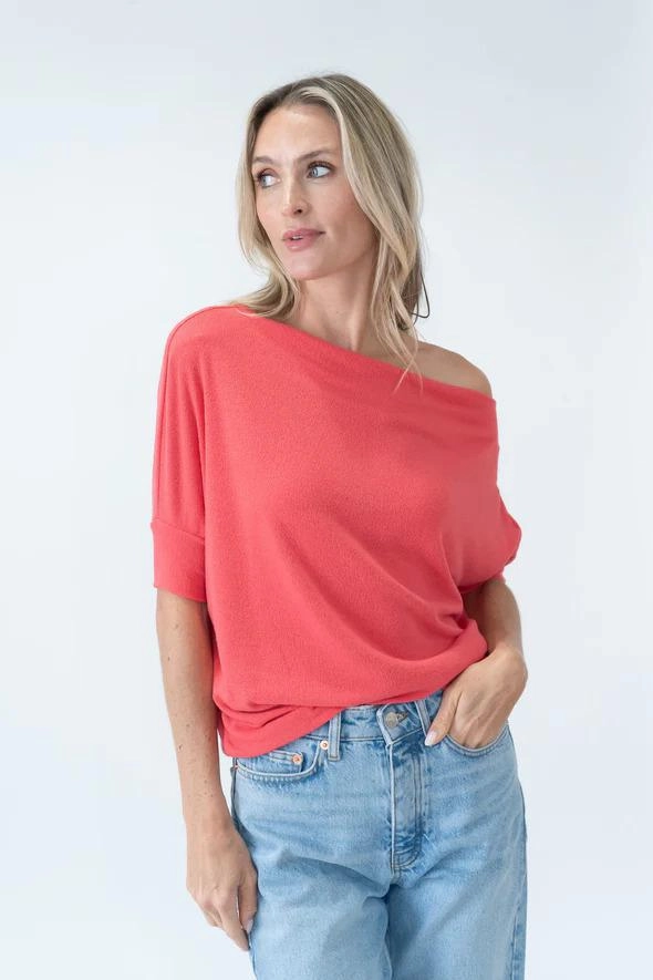 Six Fifty Short Sleeve Anywhere Top Timeless Cut Hypoallergenic Lining