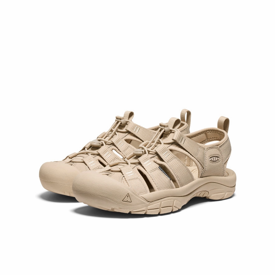 Comfortable Vacation Shoes Pressure Relief Cushioning Men's Newport H2 Sandal  |  Monochrome/Safari