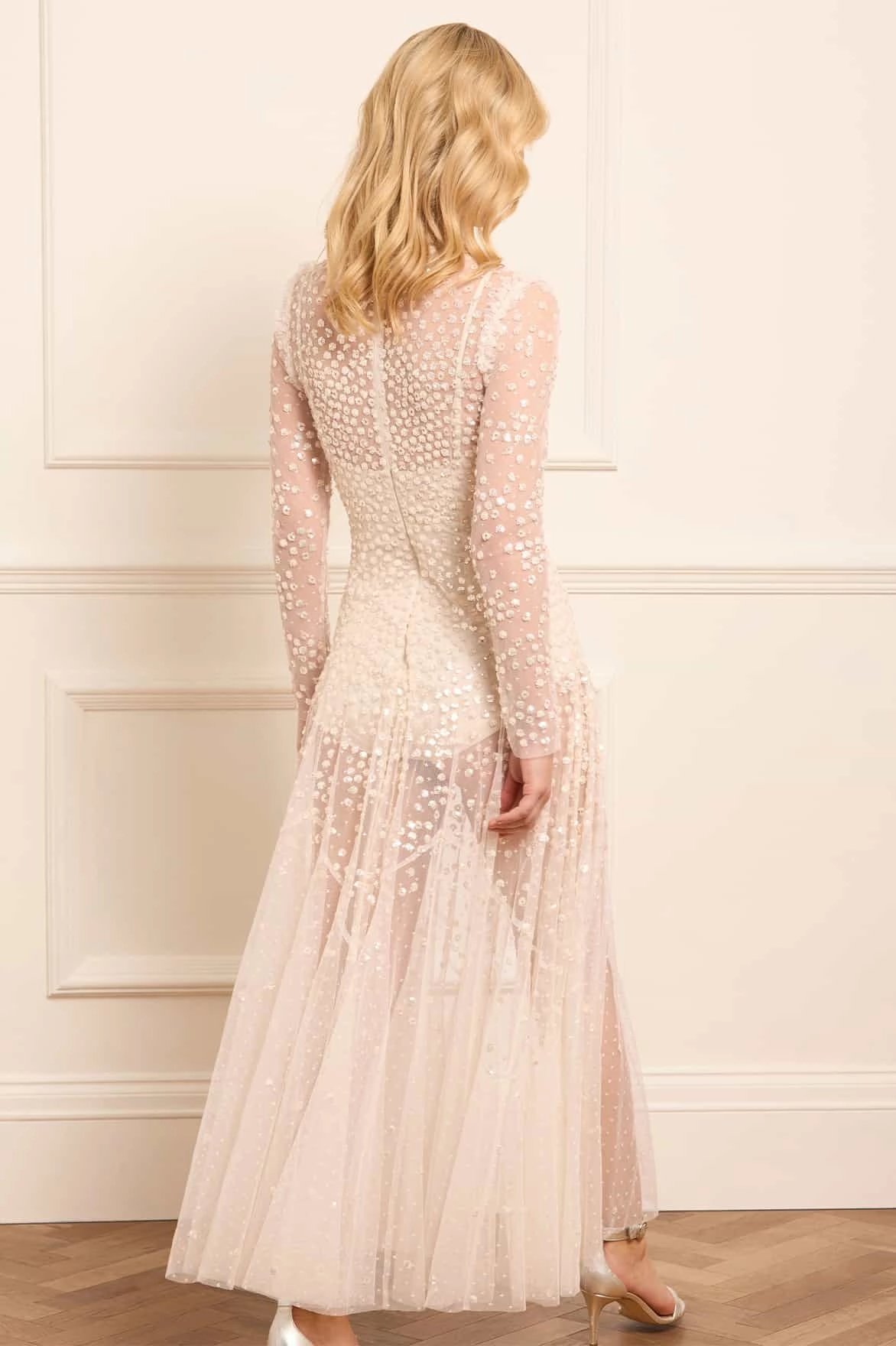 Neutral palette Sporty-Look Leila Dot Sheer Ankle Gown