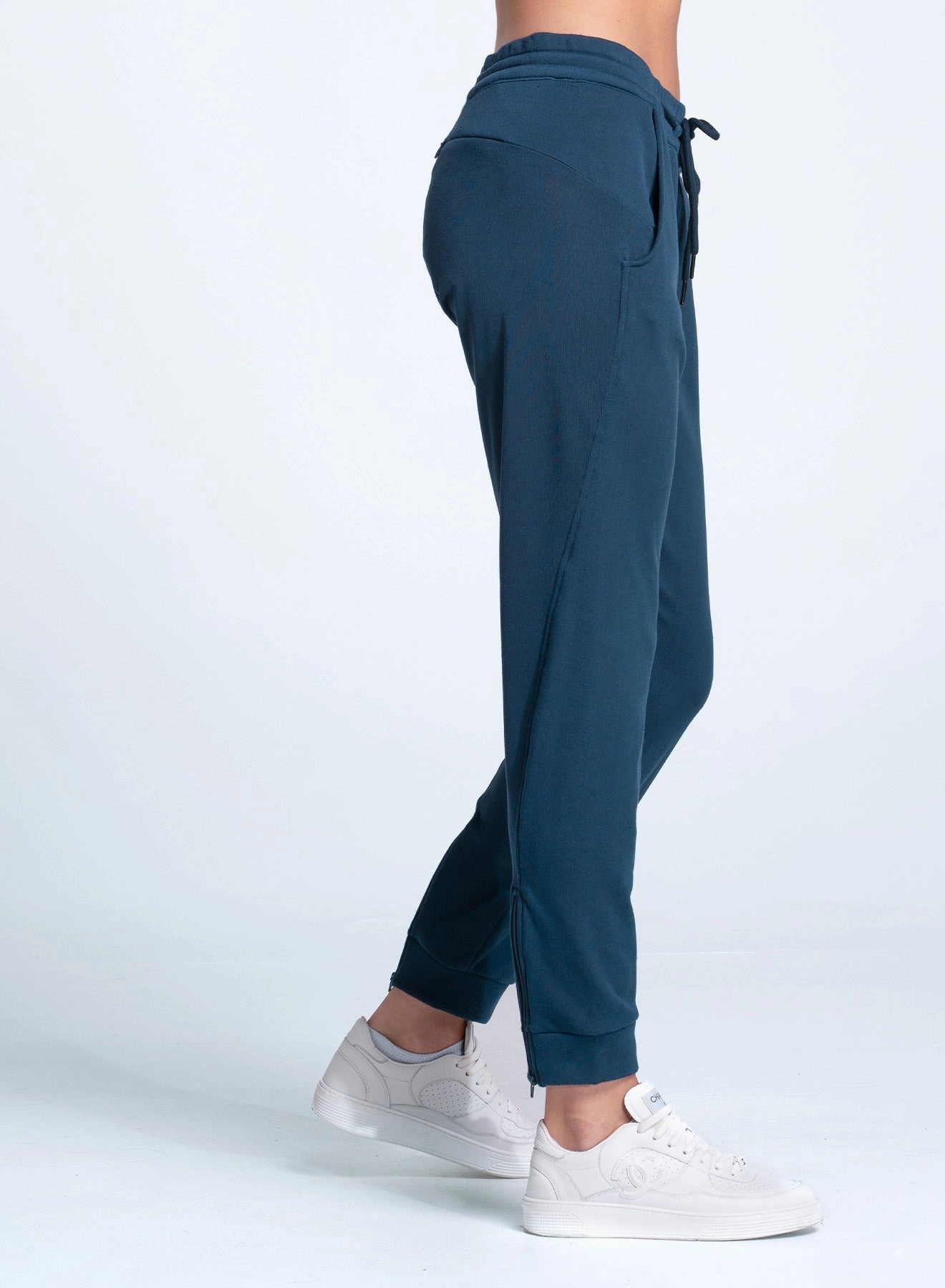 Essential Jogger MoistureWicking Fabric