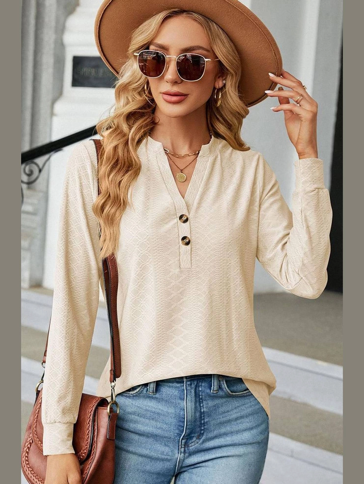 WOMEN V NECK BUTTON JACQUARD LOOSE FIT TOP Elasticized Waistband