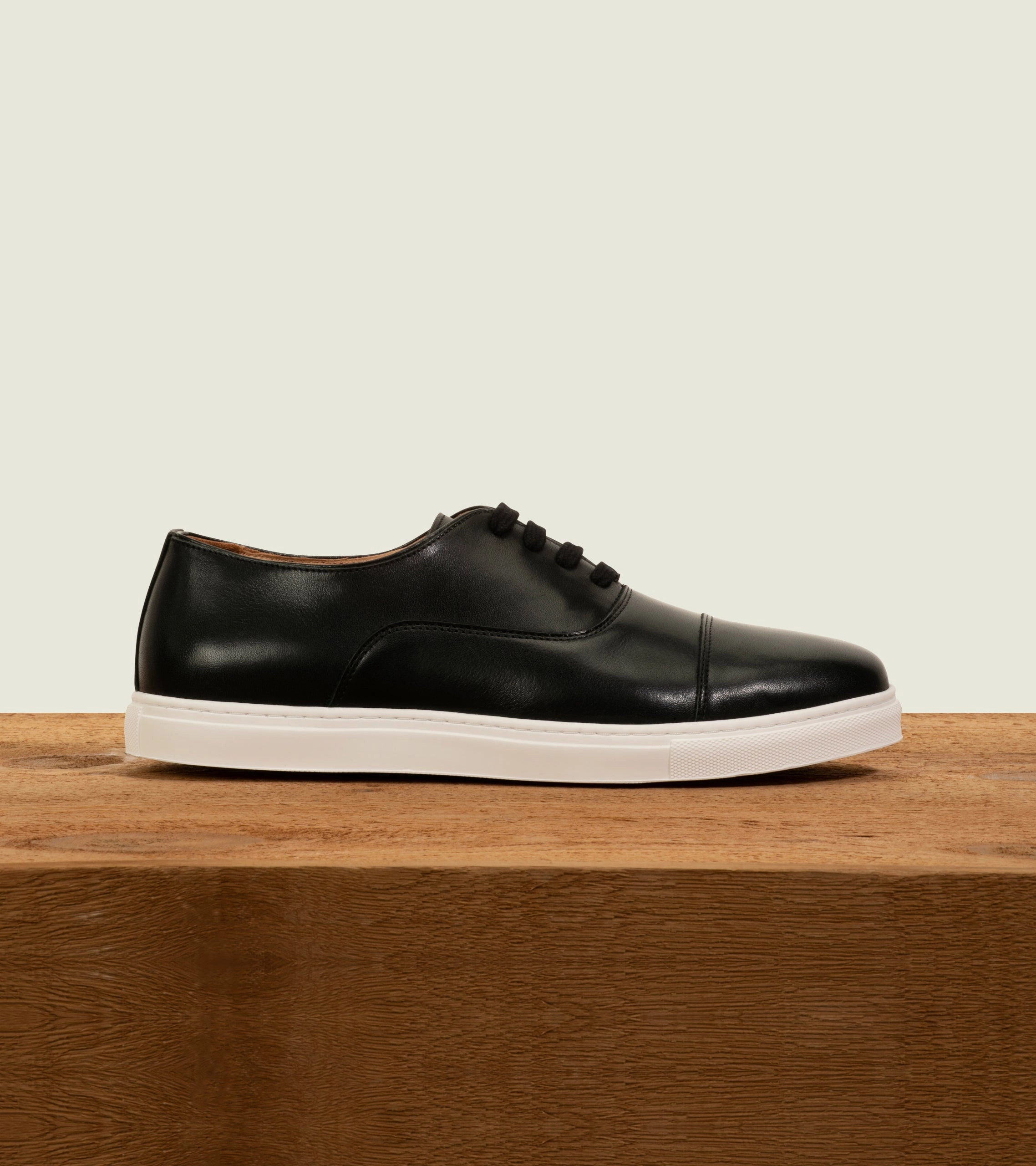 Spencer Classic Silhouette Design