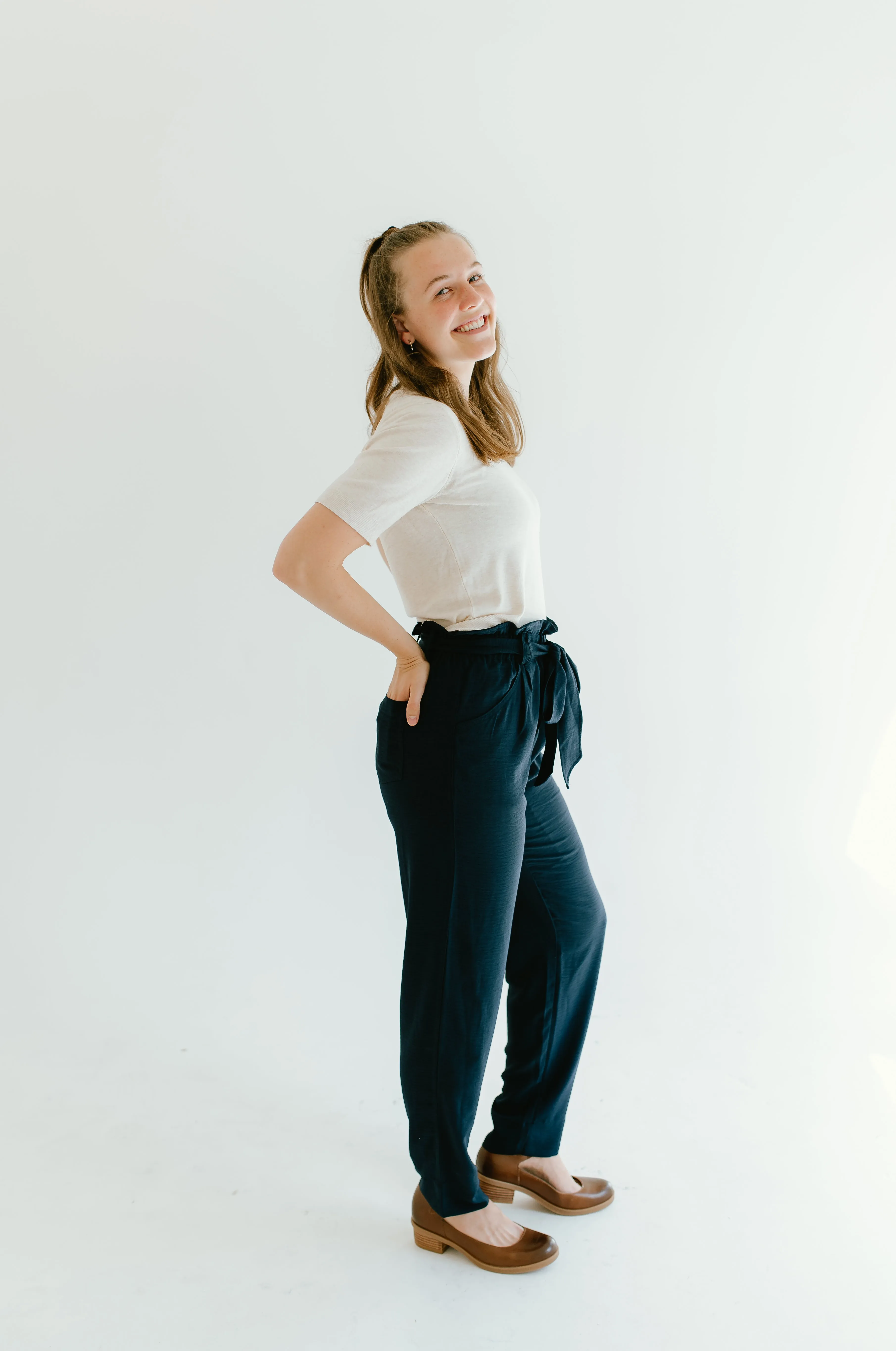 Sporty Vibe No Gap Waistband Felicia Light Pants