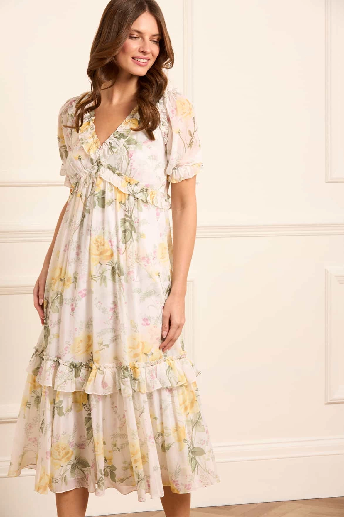 Curve Friendly Rose Chiffon Short Sleeve Ballerina Dress