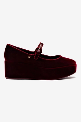 AI Path Calm Tone Blair Flatform In Wine Velvet