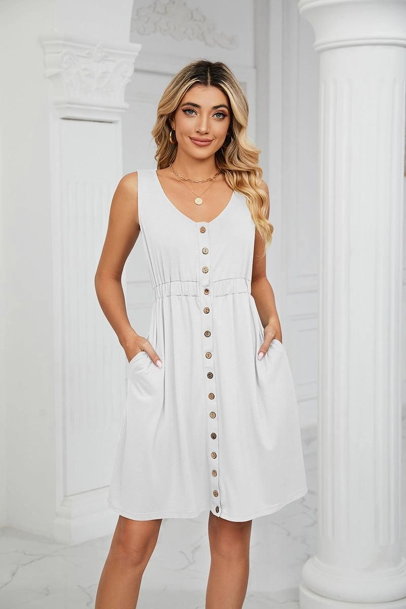 SLEEVELESS BUTTON POCKET SLIM WAIST DRESS Feminine fit-and-flare silhouette Vintage Style