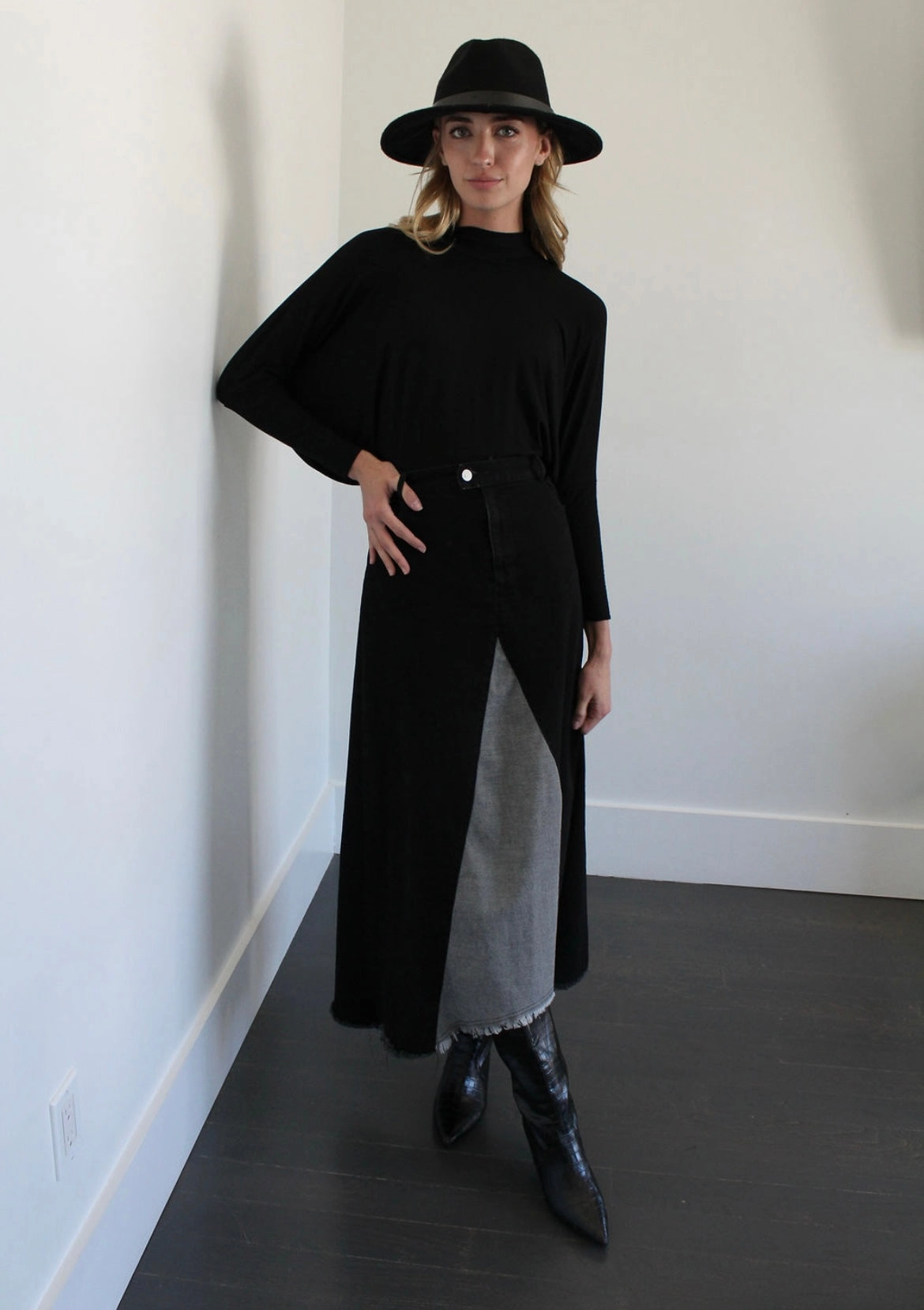 Glossy Texture Stella Jean