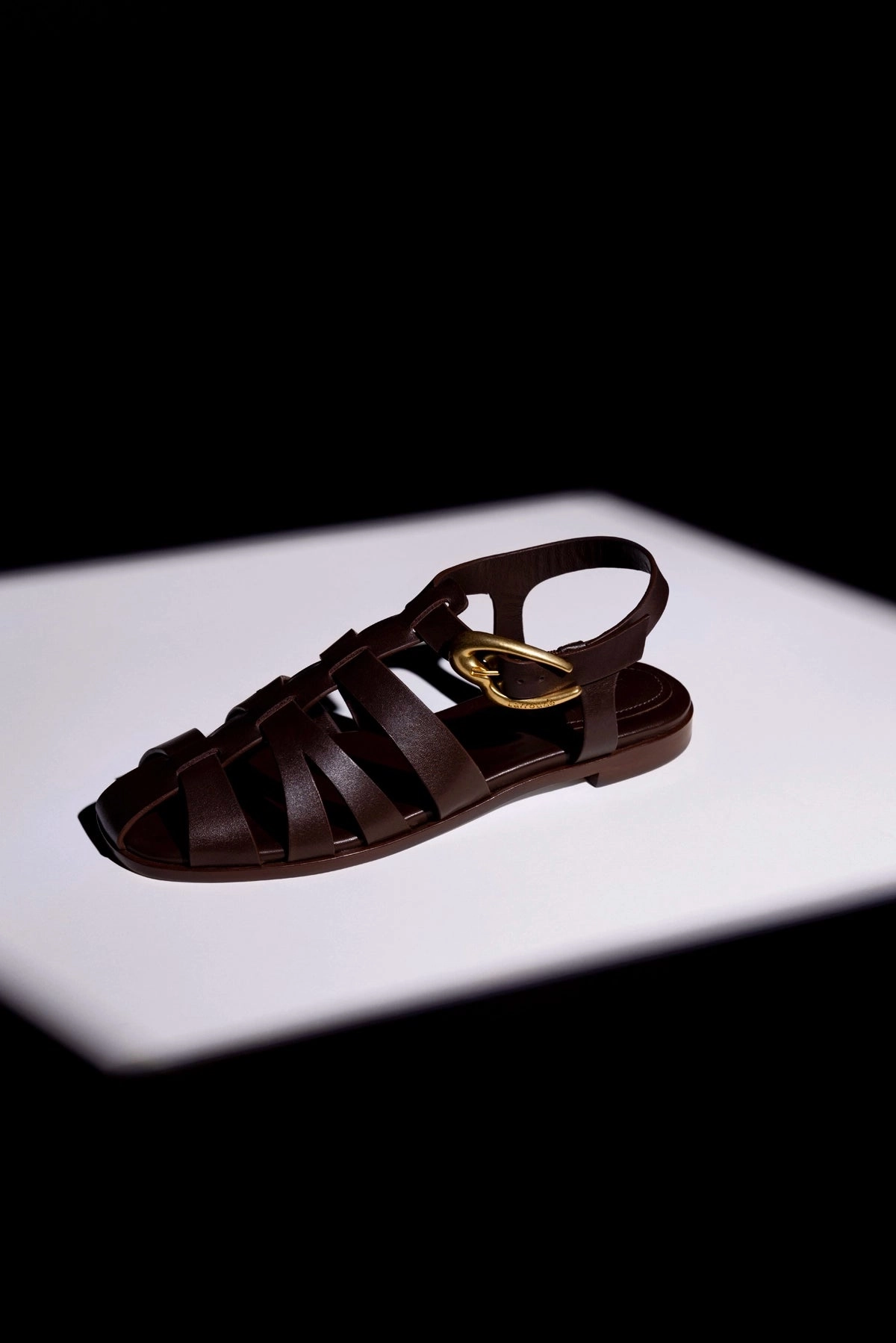 Stevie Flat Sandal In Brown Leather Heat Guard