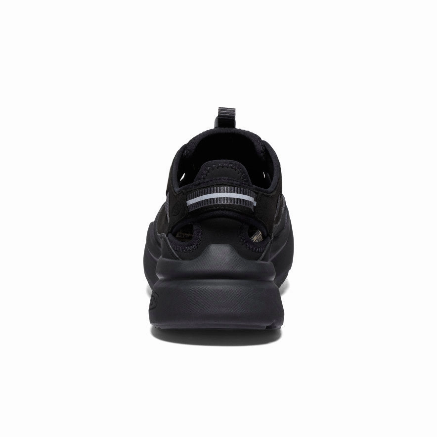 Snug Fit Adjustability Men's WK450 Walking Sandal  |  Black/Black