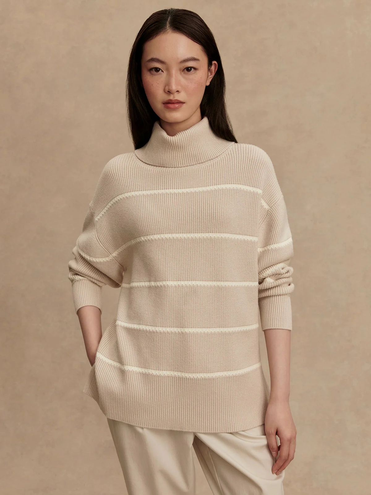 Tagless Comfort Collar RawHemDetail Varley Hamish Stitch Knit Sweater in Silver Birch