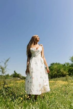 Fawna Floral Midi Dress in Cream *Final-Sale* understated look Light and Comfortable Wear