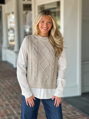 Bonded Seam Technology Charlie B Cable Foil Knit Vest in Gold